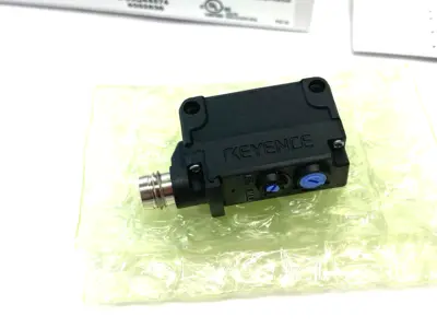 New | in-Stock KEYENCE Square Retro-Reflective Photoelectric Sensor, M8 Connector, PNP Photoelectric Sensors Michigan US | Maverick Industrial Sales #1463034