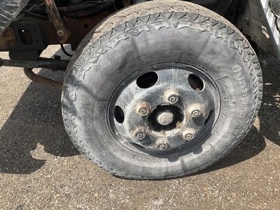 USED 2006 GMC W4500