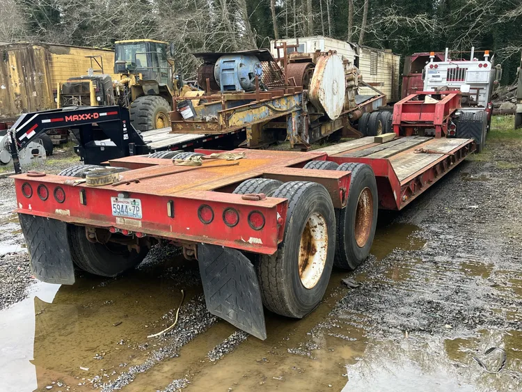 Used 2005 _UNKNOWN_ _UNKNOWN_ Lowboy Trailers Washington US | KNM Equipment Sales & Service #1363690