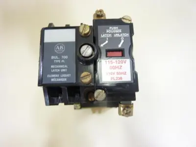 USED ALLEN BRADLEY 700-P200A1 SER B
