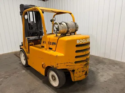 Used _UNKNOWN_ _UNKNOWN_ Liquid Propane Forklifts Ohio US | Myron Bowling Auctioneers Inc #1553603