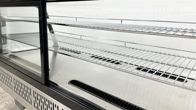 171-0282 Countertop Full Service Self Contained Bakery Case Cooler