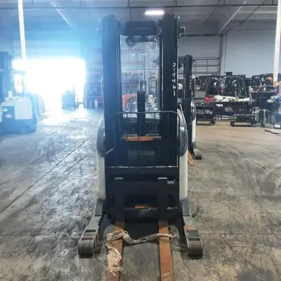 USED 2016 CROWN RR5725-45