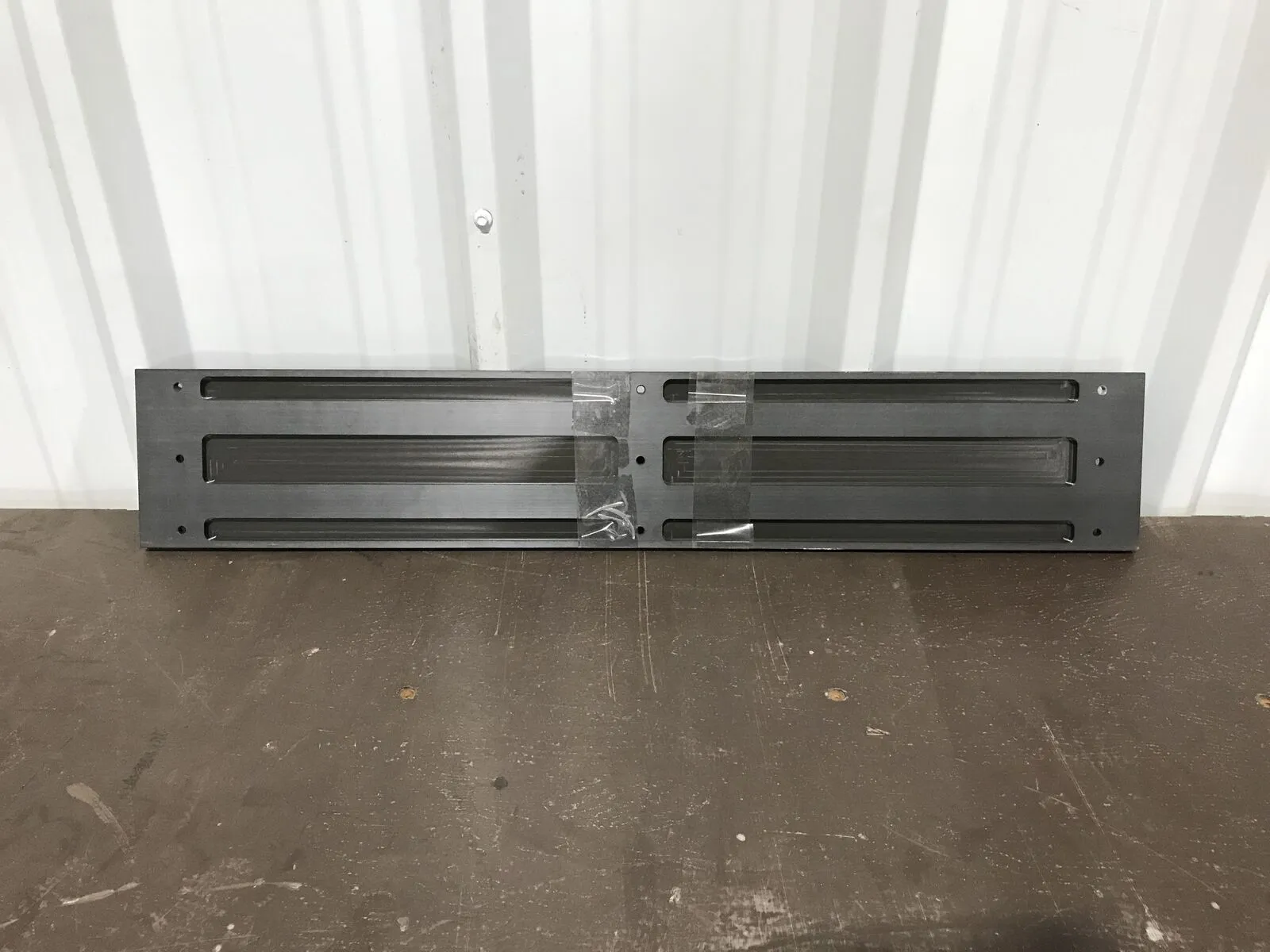 33-1/8″ X 5-7/8″ X 1/2″ Vibration Plate