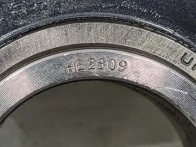 NEW AMI BEARING UKF209+HE2309
