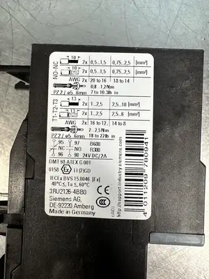 Siemens Sirius 3RU2126-4BB0 Thermal Overload Relay Module 3RU21264BB0(BIN-1.5.3)
