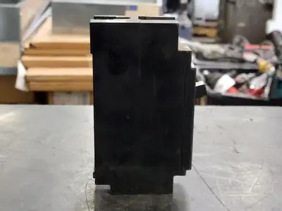 20 Amp, 1 Pole, 120/240 volts Circuit Breaker