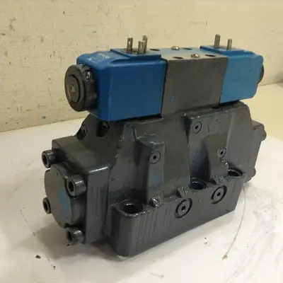 USED VICKERS DG4V-3-6C-M-U-HL7-60