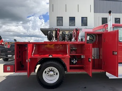 Used 2024 FREIGHTLINER MM106 SERVICE BODY Service & Utility Trucks Minnesota US | Carco Truck & Equipment #1513980