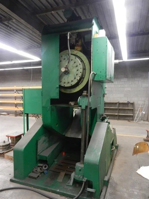 USED ADAM RICHTER 150 TON
