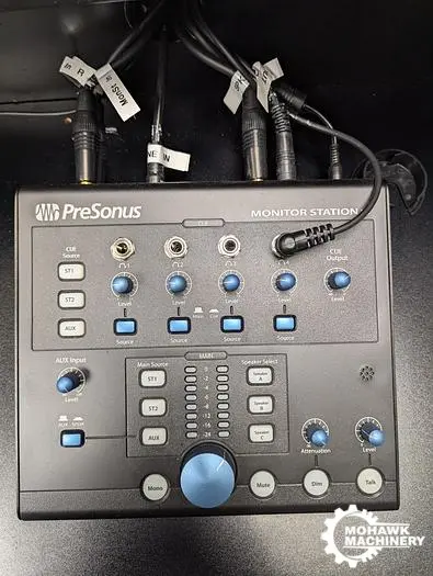 AUDIO ROOM RECORDING EQUIPMENT PACKAGE w/SYMETRIC VOICE ENHANCER & M-AUDIO SPEAKERS ETC