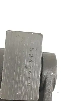 USED CINCINNATI MILACRON 5249668