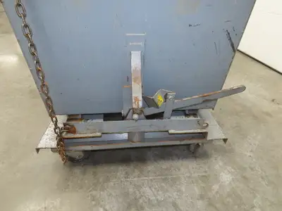 Used MECO _UNKNOWN_ Hoppers Indiana US | Arrow Industrial #1366956