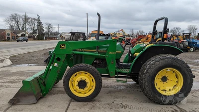 USED 1996 JOHN DEERE 5200