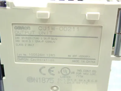 USED OMRON CJ1WOD211
