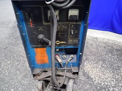 USED MILLER CP300