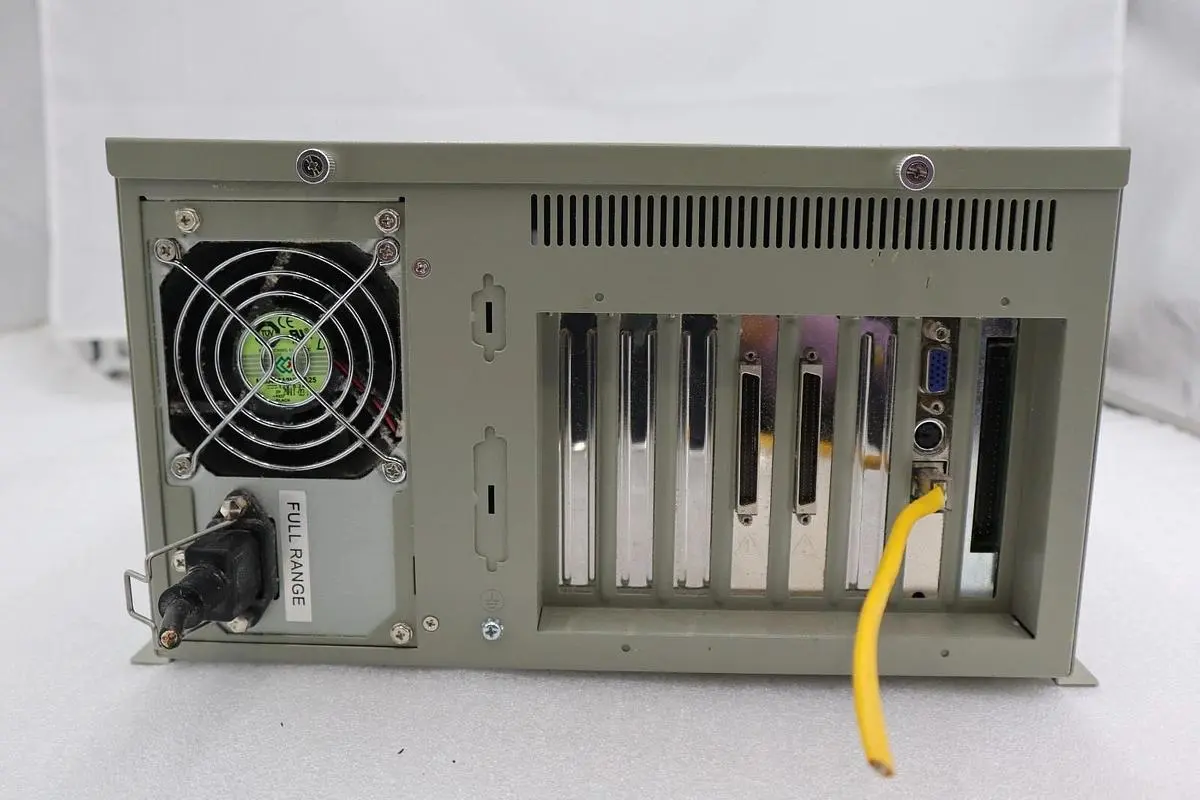 ADVANTECH IPC-6608BP-30Z PC 8 SLOT IPC6608BP30ZE SUPER SWAP STOCK 2166
