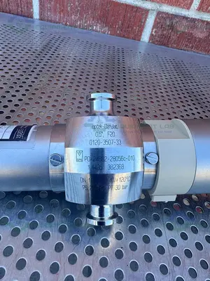 USED OPTEK AF46 DUAL WAVELENGTH UV ABSORPTION SENSOR W/ 1/2" SANITARY FITTING