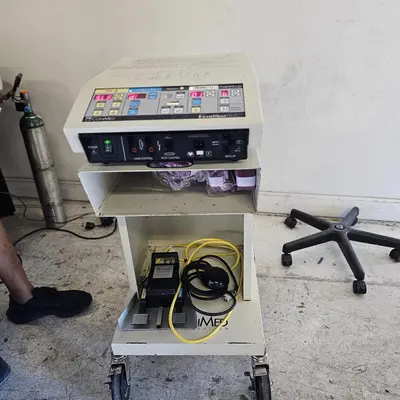 Used CONMED Conmed Aspen Excalibur Plus PC Electrosurgical Generator With Footswitch Electrosurgical / Cautery Texas US | PT Medical Technologies #1458861
