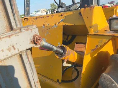 Used 1999 LOAD LIFTER 1912 ROUGH TERRAIN Internal Combustion Forklifts: Pneumatic Tire Michigan US | Miedema Asset Management Group #1366540