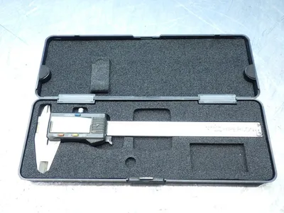 Used _UNKNOWN_ _UNKNOWN_ Digital Calipers Ohio US | HGR 24 #941868