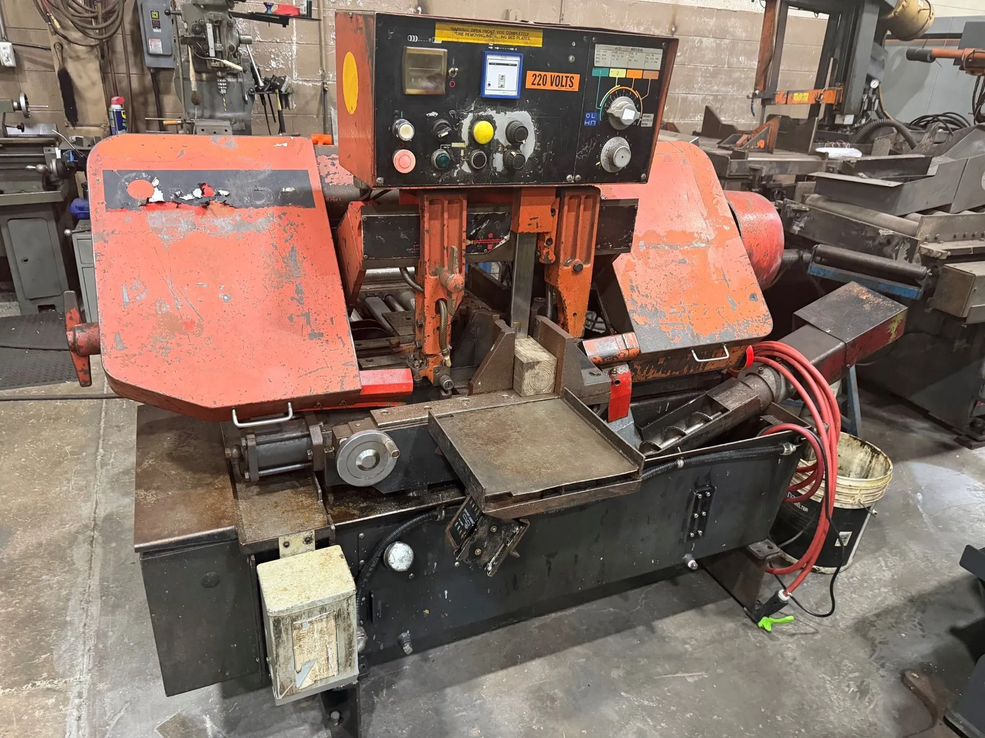 Used 1996 AMADA HA-250W Horizontal Band Saws Michigan US | Westbrook Engineering #1412161