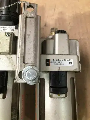 SMC AW40-N04C-ZZ / AL40-N04-Z Filter Regulator Lubricator 7-125/150PSI