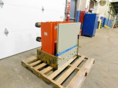 Used GE VB 4.16-350-3 Circuit Breakers Ohio US | Equipment Recovery Corp. #1330502