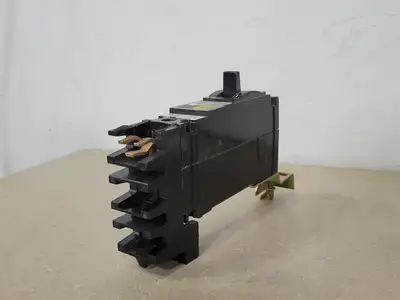 USED SQUARE D FH16015A