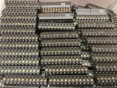 New | in-Stock BUCHANAN SSB4P12S11 Miscellaneous Equipment (Electrical & Power) | Surplus Asset Holdings #1198031
