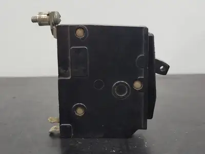 USED SQUARE D QO120