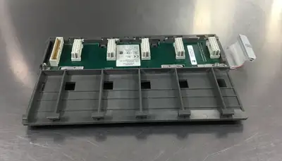 Used Schneider Automation _UNKNOWN_ PLC Chassis South Carolina US | Palmetto Automation #1165948