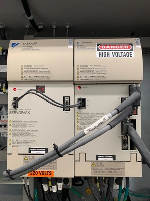 2011 MILLTRONICS VM22 Vertical Machining Centers | PM Machines (20)