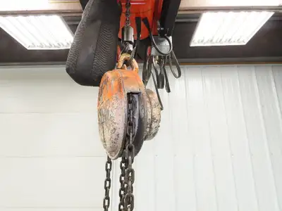 CM Model M Cyclone 1 Ton 2000Lb Manual Chain Fall Hand Hoist 29' Lift