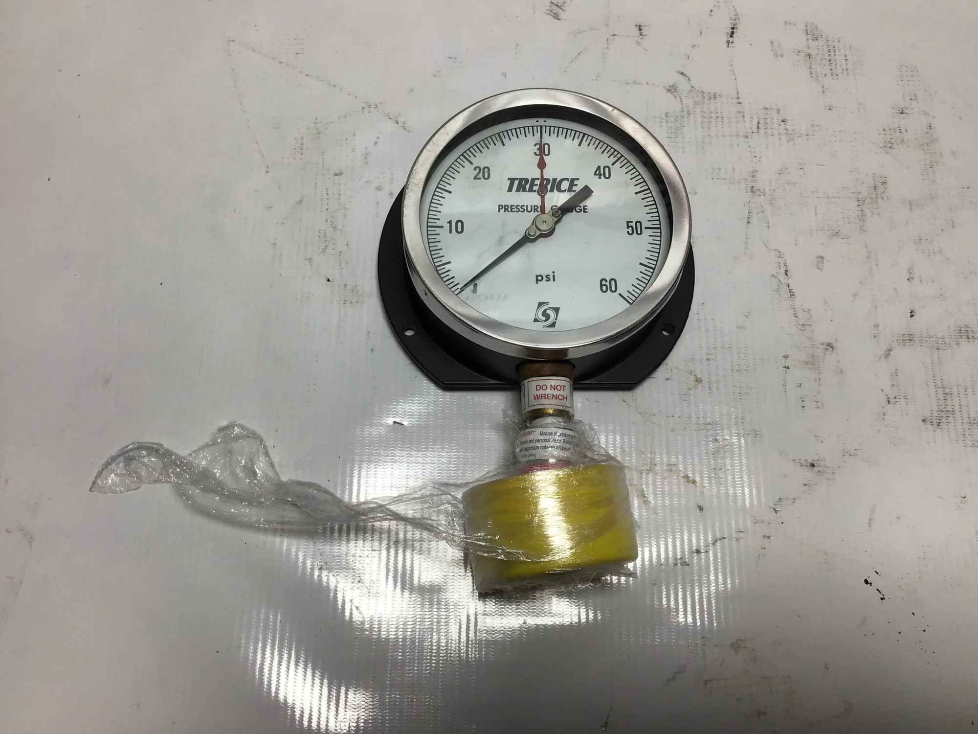 Trerice Pressure Gauge 500XB4502LA100 4.5″ 0-60 PSI