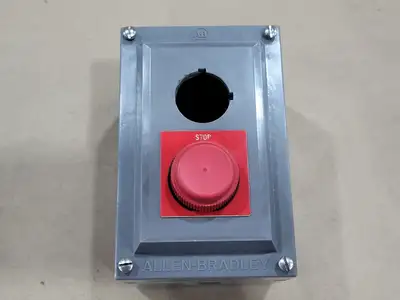 NEW ALLEN-BRADLEY 800H-2HA4R