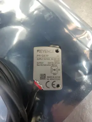 KEYENCE PR-G51P 10-30VDC Photoelectric Sensor. 5E-5/4