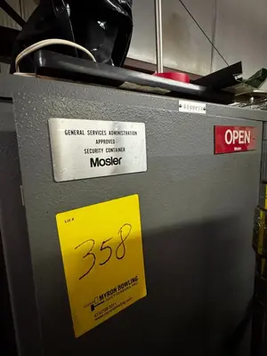 Used _UNKNOWN_ _UNKNOWN_ Safes Ohio US | Myron Bowling Auctioneers Inc #1518639