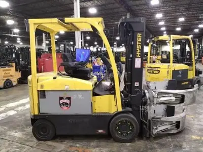 USED 2019 HYSTER E80XN