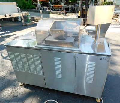 USED TECNICOLL COSMETIC POWDER PRESS PP 208