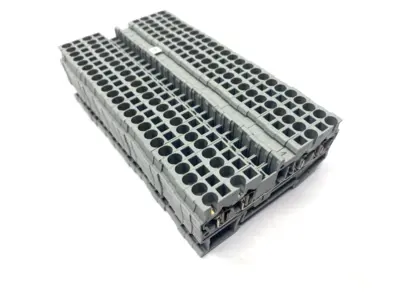 USED PHOENIX CONTACT FEED-THROUGH TERMINAL BLOCK ST 2,5-QUATTRO LOT OF 24