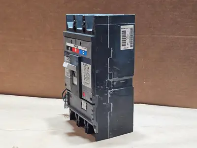 Used GENERAL ELECTRIC SGHA36AT0400 Switchgears British Columbia CA | Lenmark #1436810