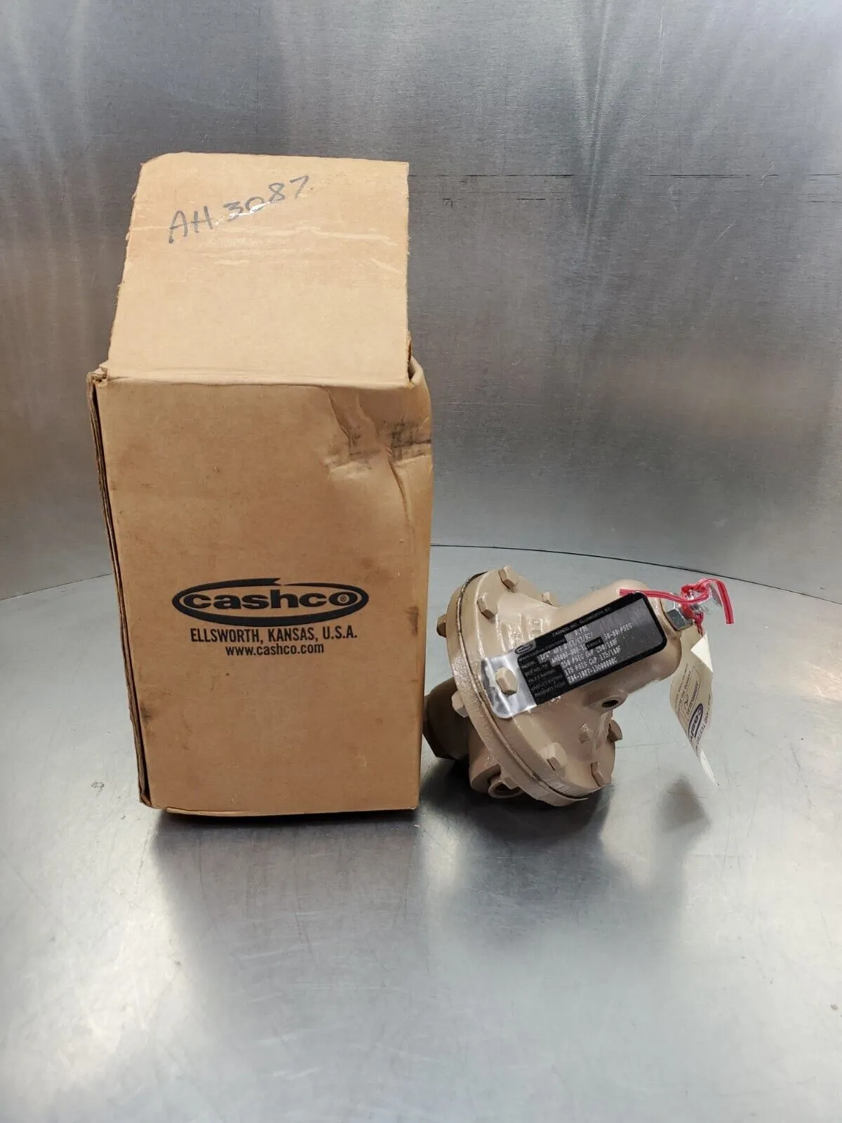 CASHCO AH3087-000-12 1/2" NPT D CI/CI/B2/ REGULATOR, 30-80 PSIG. 6D-21