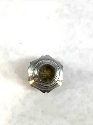 USED IFM ELECTRONIK PHOTOELECTRIC SENSOR M18 DIFFUSE REFLECTION
