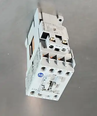 Allen-Bradley 100-C23D*01 Ser C Motor Starter with 100-FSV55/A. 4D-20
