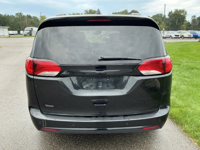 Used 2019 CHRYSLER PACIFICA Vans Michigan US | Miedema Asset Management Group #1402791