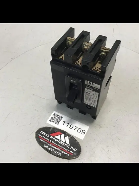 Used FUJI ELECTRIC SA33-30 Circuit Breakers Michigan US | Ideal Machinery #1090564