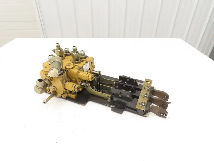 Used HUSCO HYSTER _UNKNOWN_ Forklift Attachments | Arrow Industrial #563109
