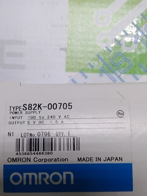 NEW OMRON S82K -00705