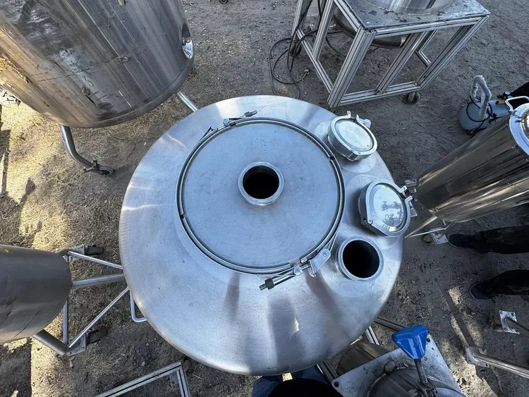 Used 1990 WALKER SP Stainless Steel Tanks California US | Machinery & Equipment #170290